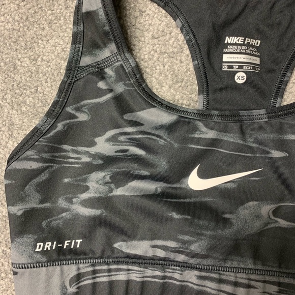 NWOT Nike Pro Dri-FIT Sports Bra - Picture 3 of 4